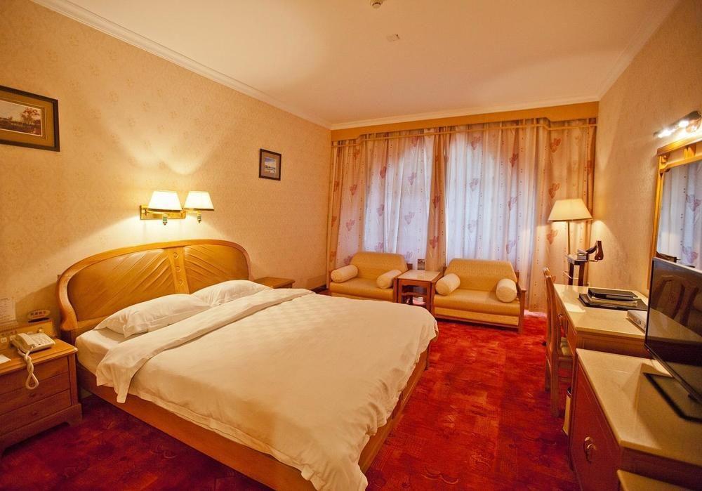 New Century Hotel Яншо Экстерьер фото